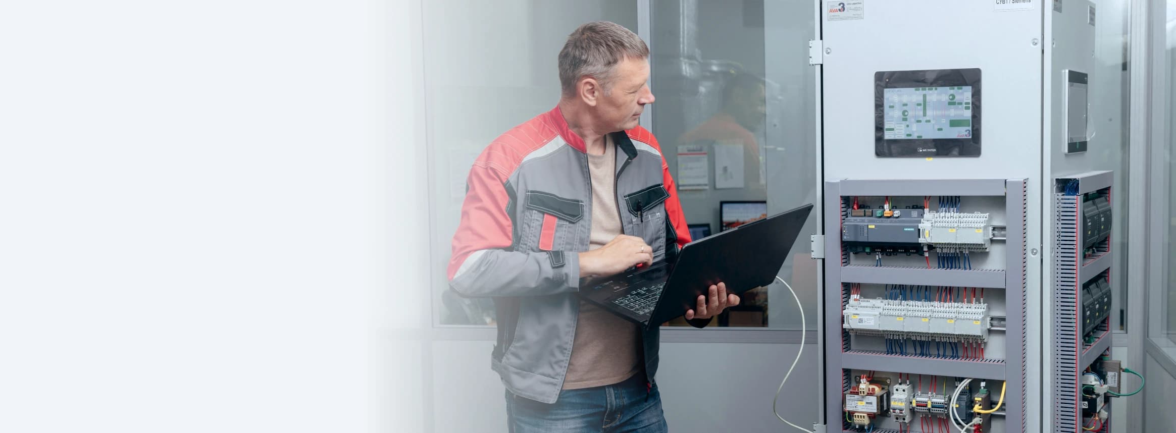 Передовая интеллектуальная инфраструктура и индустрия